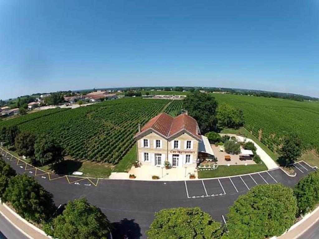 Les Marronniers Montagne (Gironde) Chambre photo